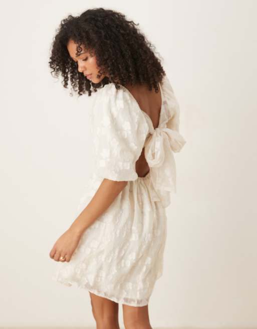 YAS - Cremehvid minikjole med pufærmer i jacquard, 3 af 4