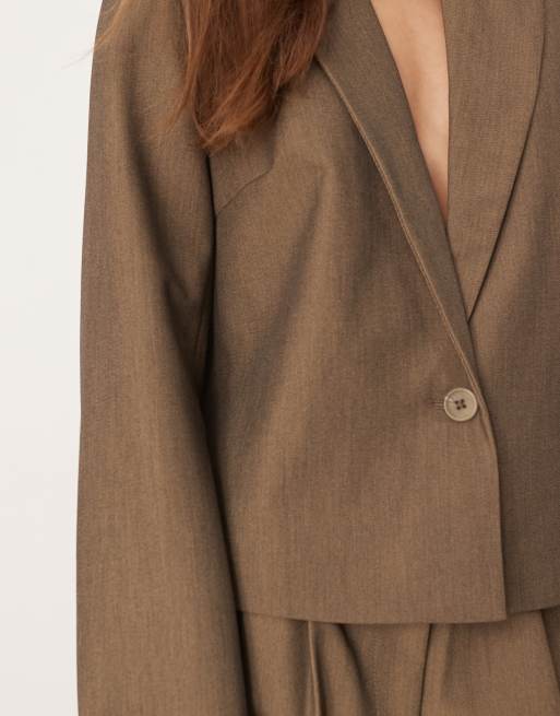 YAS – Eleganter, kurzer Blazer in Bleigrau, Kombiteil, 4 von 4