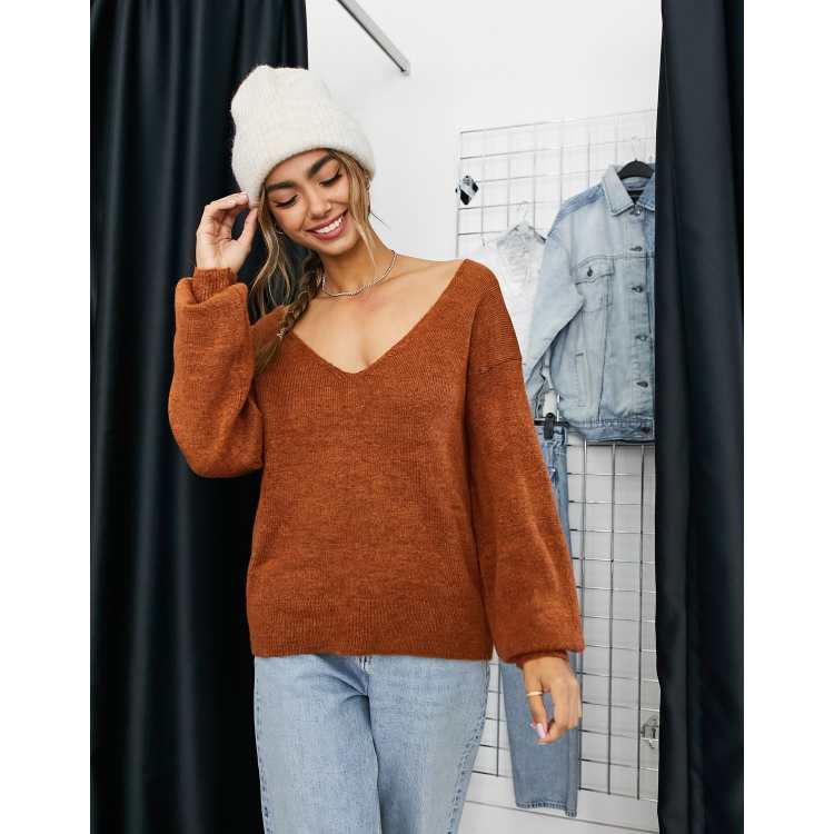 Rust v 2025 neck sweater