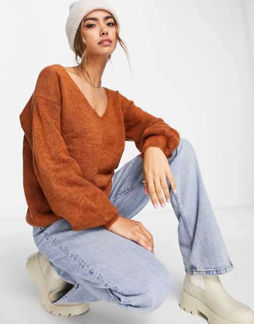 Y.A.S Emmy deep v-neck soft knit sweater in rust