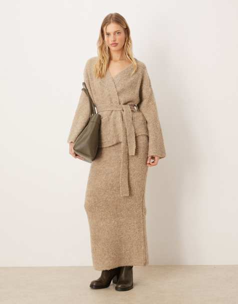 YAS - Ensemble avec gilet cache-cœur en maille texturée de qualité supérieure et jupe longue - Taupe chiné - view 1