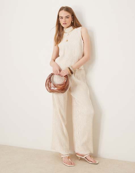 YAS - Ensemble top sans manches à col montant et pantalon large en tissu scintillant effet froissé - Coquillage - view 1