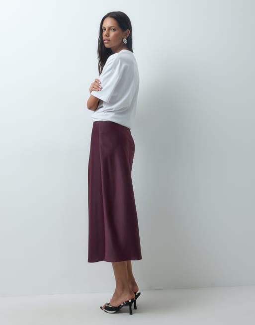 YAS - falda midi satinada en burdeos, 5 de 5