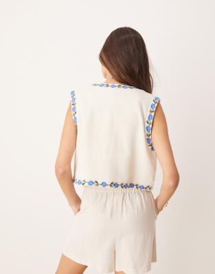 Y.a.s. Festival Boho Floral Embroidered Open Vest