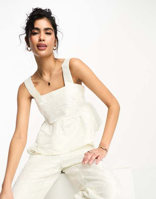 Y.A.S – För bruden – Vit jacquardvävd topp i peplum-modell, del av set