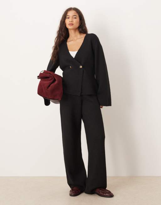 YAS - Gebreide broek met wijde pijpen in zwart, deel van co-ord set
