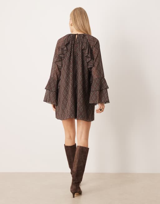 YAS - Geruite mini jurk van chiffon met volumineuze mouwen met ruches in bruin, 4 van 4