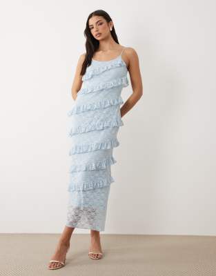 Gestuftes Maxi-Trägerkleid in zartem Blau mit Rüschenbesatz Blau S