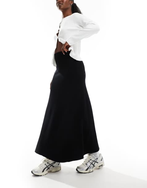 YAS - Gonna lunga nera in maglia - view 1