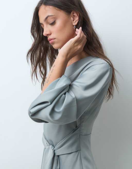 YAS high neck long sleeve satin midi dress in silver grey, 4 of 5