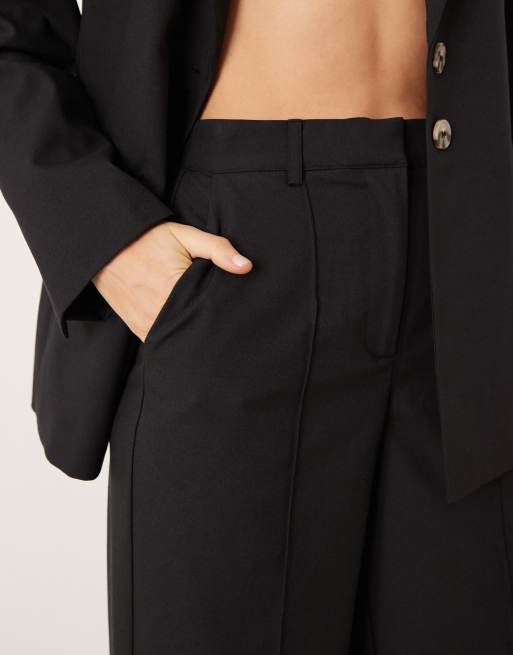 YAS high waist pleated tailored pants in black (Part of a set), 5 of 5