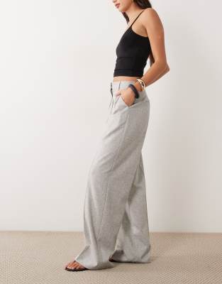 Y.a.s. High Waist Pleated Tailored Pants In Gray