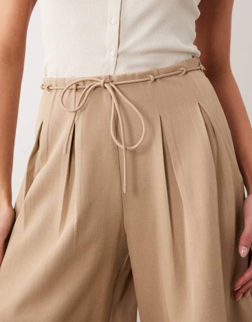 YAS high waisted tie belt detail shorts in beige, 4 of 5
