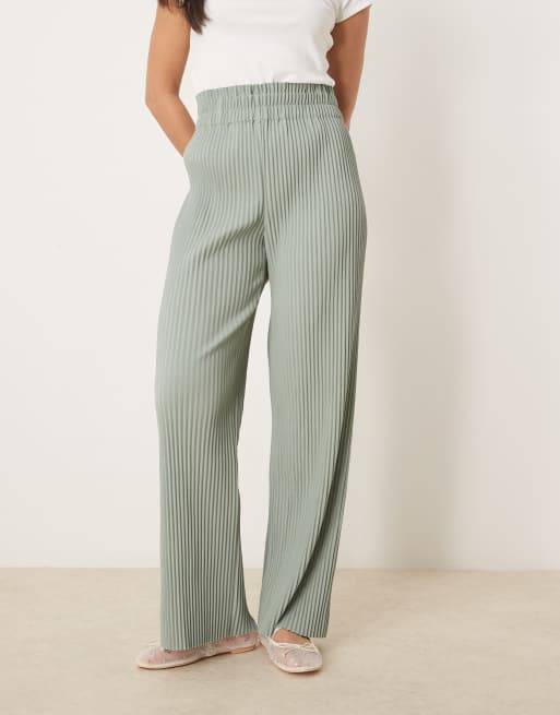 YAS high waisted wide leg plisse pants in iceberg green, 4 of 5