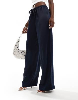 high waisted wide leg satin pant in navy