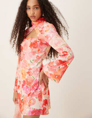 YAS - Hochgeschlossenes Minikleid aus Satin mit Cut-out-Design und Blumenmuster-Weiß