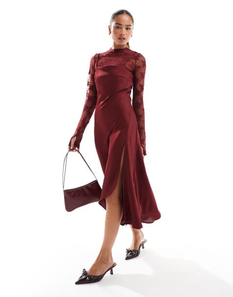 YAS – Hochgeschlossenes Spitzenoberteil und Satin-Trägerkleid im Hybrid-Design in Cabernet-Rot - view 1