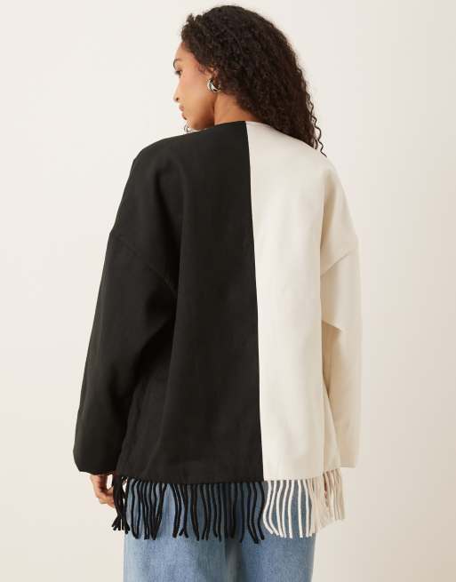 YAS – Jacke mit Fransen und Kontrast in Schwarz und Creme, 4 von 4