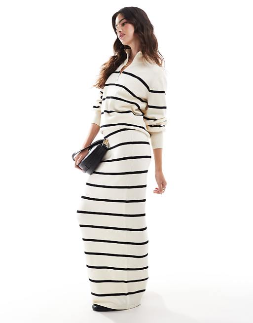 YAS ANNE SHORT SLEEVE STRIPE KNIT PULLOVER YAS ANNE SHORT SLEEVE STRIPE KNIT PULLOVER