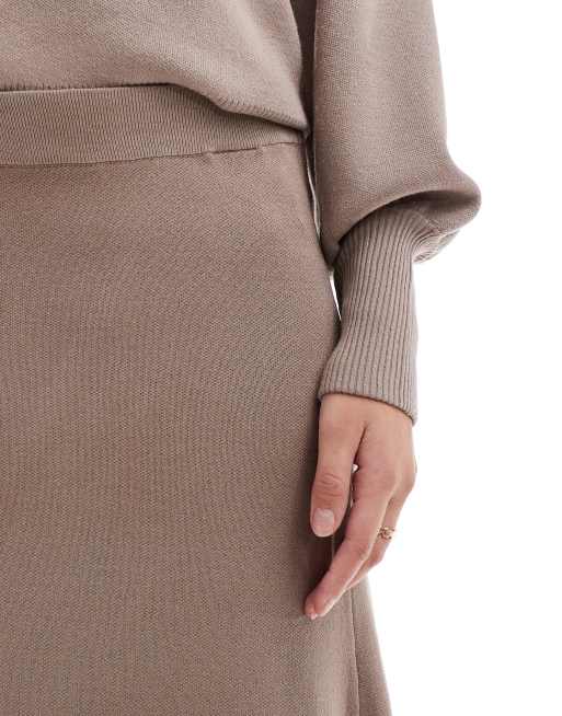 YAS knitted maxi skirt in mushroom - part of a set, 4 of 5