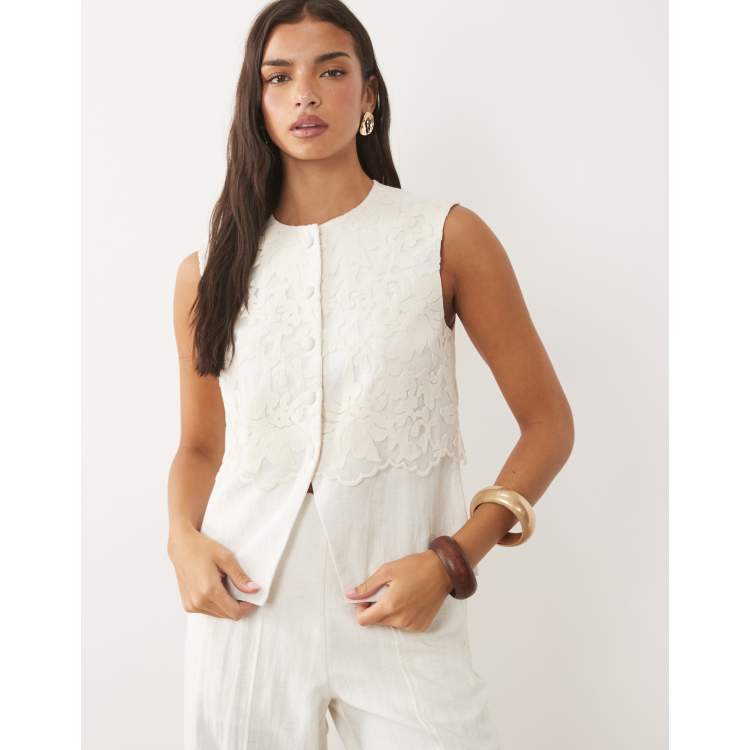 YAS linen-touch tailored vest with lace overlay in pristine