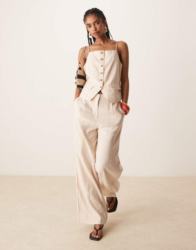 YAS linen touch thin strap square neck vest in cream melange