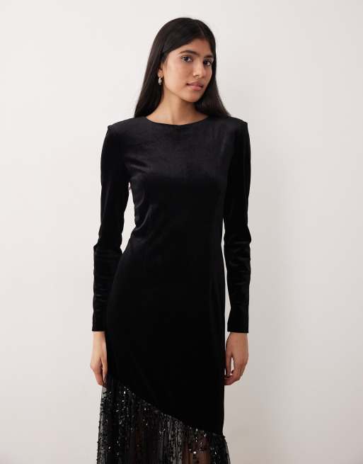 YAS long sleeve velvet maxi dress with asymmetric sequined hem in black, 3 of 4