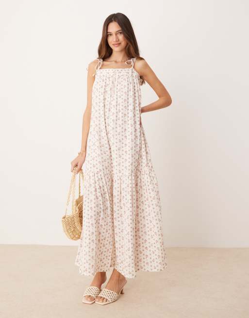 YAS – Luźna sukienka maxi na wiązanych ramiączkach w różowy drobny kwiatowy wzór w stylu boho
