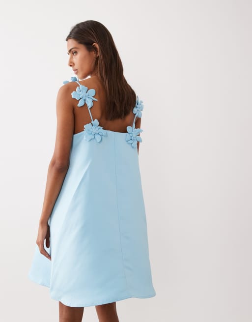 YAS - Lyseblå minikjole i satin med struktur og stropper med blomsterapplikationer, 4 af 4
