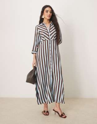 YAS - Maxi-Hemdkleid in Braun und Blau gestreift-Bunt