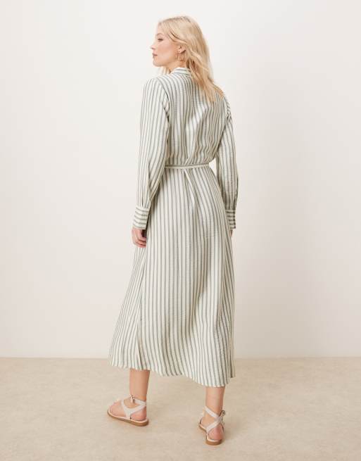YAS – Maxi-Hemdkleid mit Taillenband und Streifen in Grün und Creme, 2 von 4