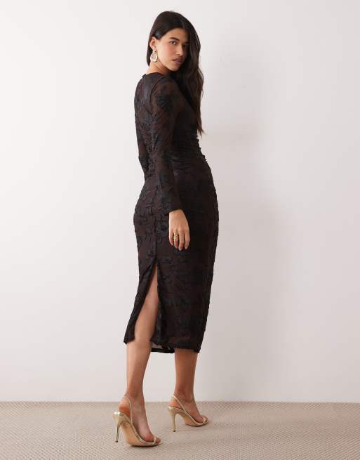 YAS maxi jurk met lange mouwen, gerimpeld jacquardmesh, zwart en bruin, 4 van 4