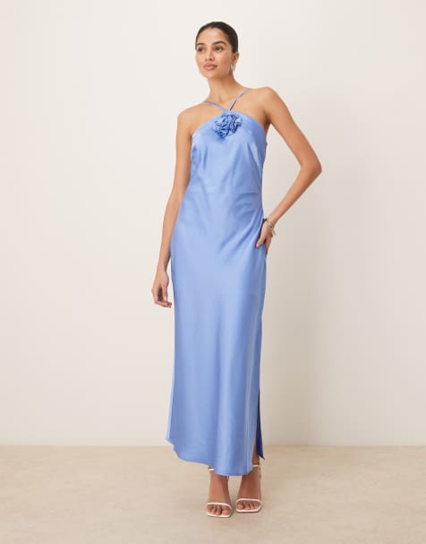 YAS - Maxi jurk van satijn met halternek en corsage in blauw - view 1