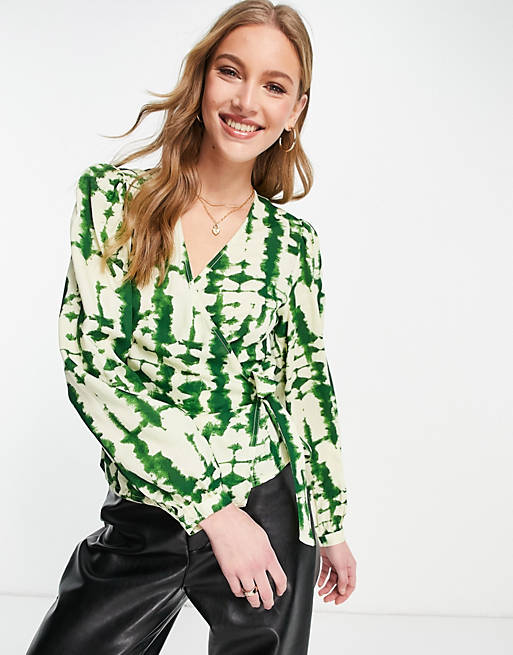 Y.A.S Melina printed long sleeve wrap top in green