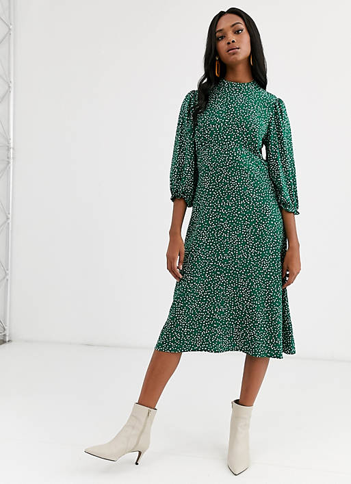 godtgørelse kredsløb Vend om Y.A.S midi dress with high neck in white and green spot | ASOS