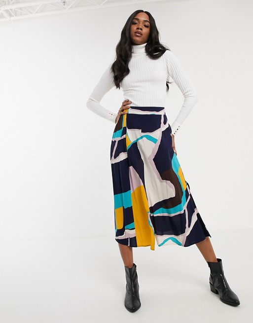 Y.A.S midi skirt in abstract print