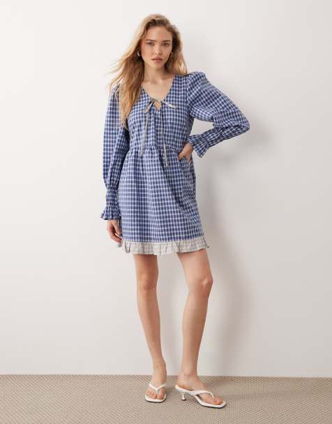 YAS - Minikjole med bindebånd foran og blå og hvide gingham-tern - view 1