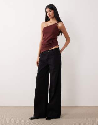 Y.a.s. One Shoulder Metal Detail Top In Red