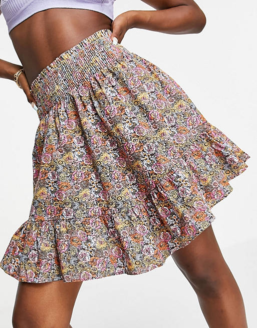 Skirts YAS organic cotton tiered shirred detail mini skirt in pink floral 