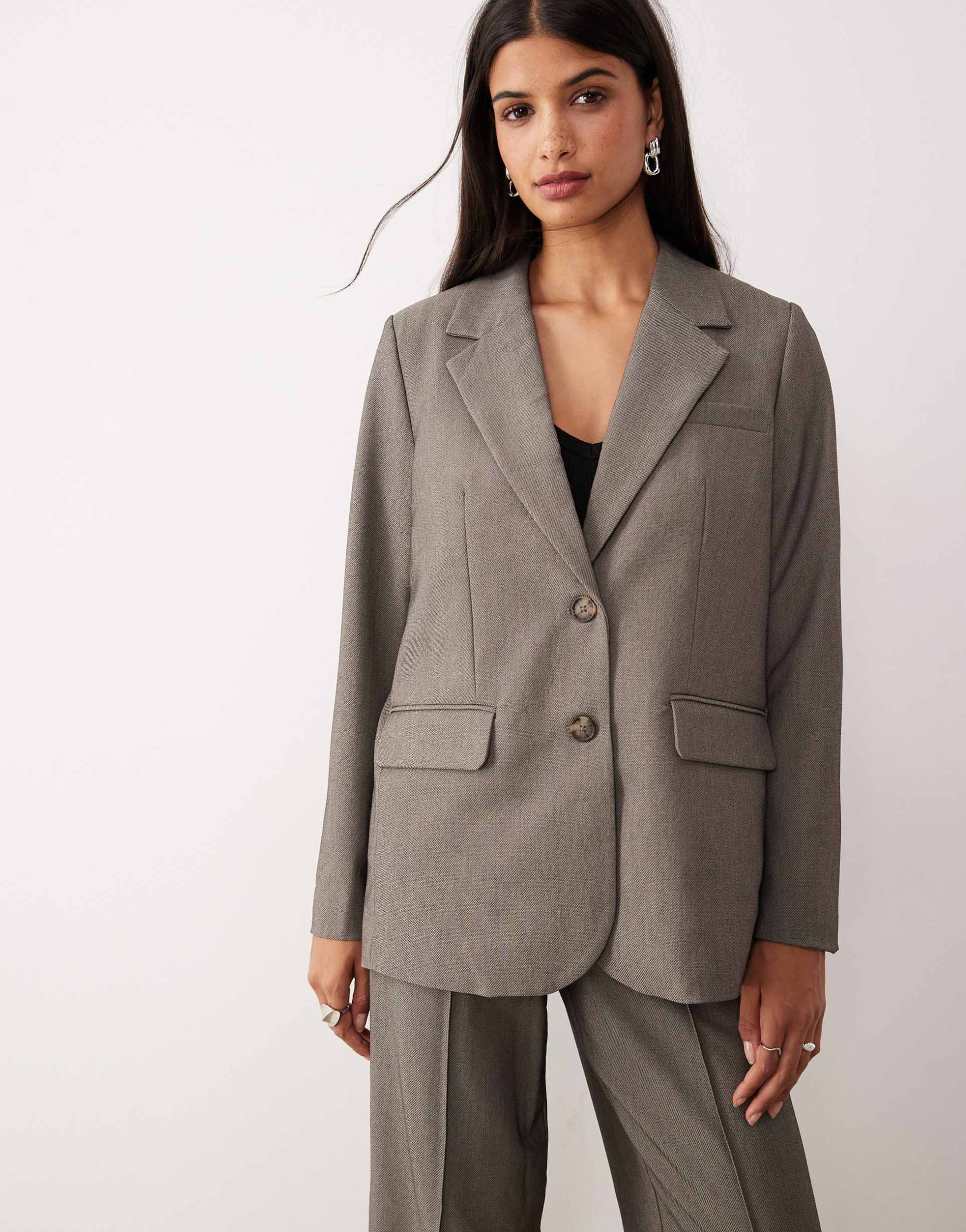 yas oversized blazer in gray melange - part of a set