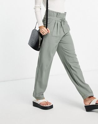 Pantalons et leggings YAS - Pantalon ajusté souple à taille haute froncée - Vert