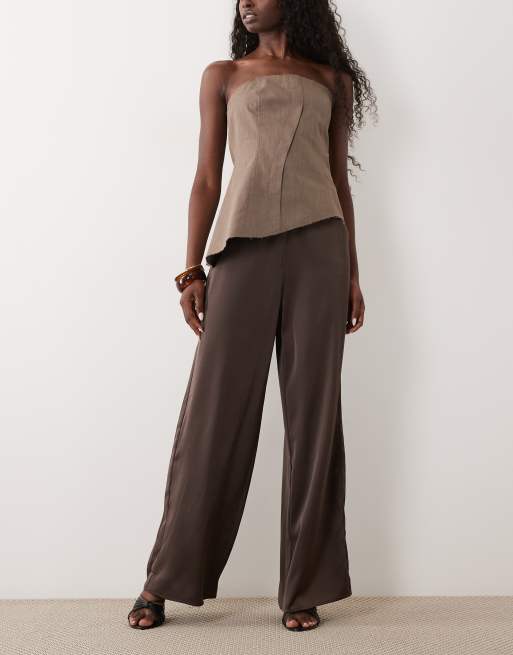 YAS pantaloni a gamba larga in raso marrone cioccolato, 2 di 5