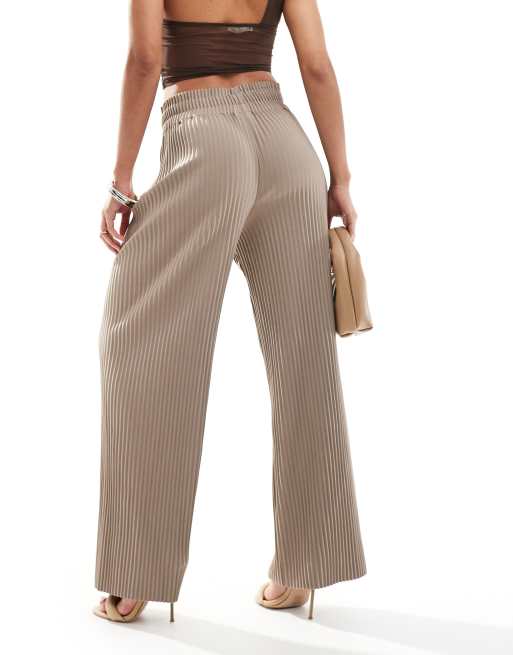 YAS - Pantaloni beige a vita alta plissé a fondo ampio, 2 di 5