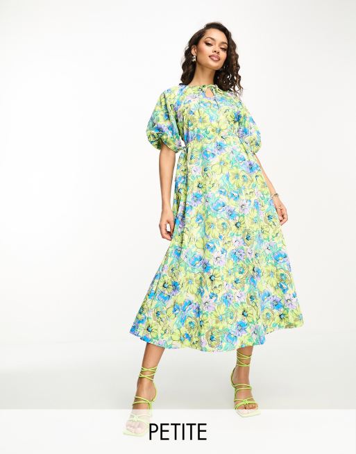 Y.A.S Petite - Aangerimpelde midi jurk met uitsnijdingen in bloemenprint