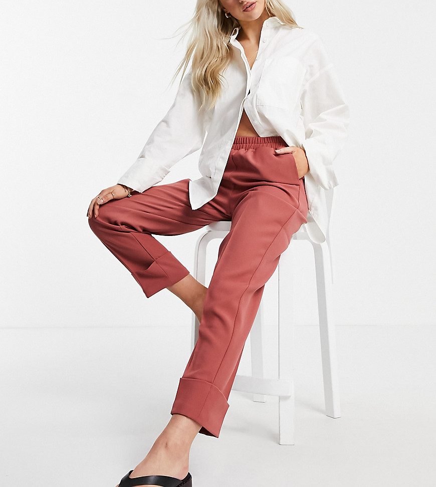 Y.A.S Petite coordinating suit pants with elasticized waist and turn up in dark pink-Red