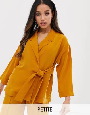 Y.A.S Petite  Seitlich gestreifter Blazer mit Bindegürtel Gelb