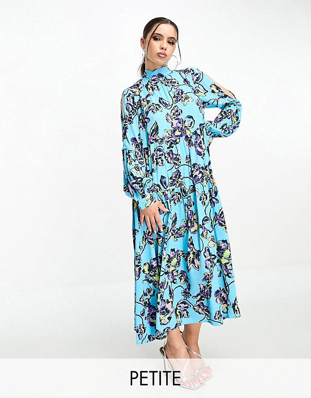Y.A.S Petite - high neck maxi dress with bow back detail in blue floral print
