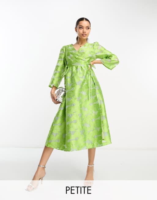 Y.A.S Petite jacquard wrap midi dress in green | ASOS