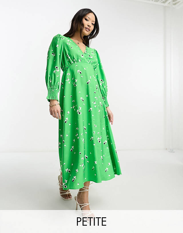 Y.A.S Petite - tie back maxi dress in green floral