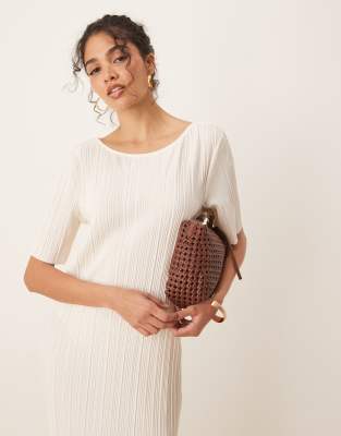 Shop Y.a.s. Plisse T-shirt Maxi Dress